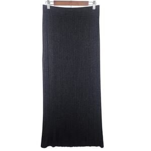 Dana Buchman Skirt Women’s SZ LG 100% Extra Fine Merino Wool Dark Gray Stretch